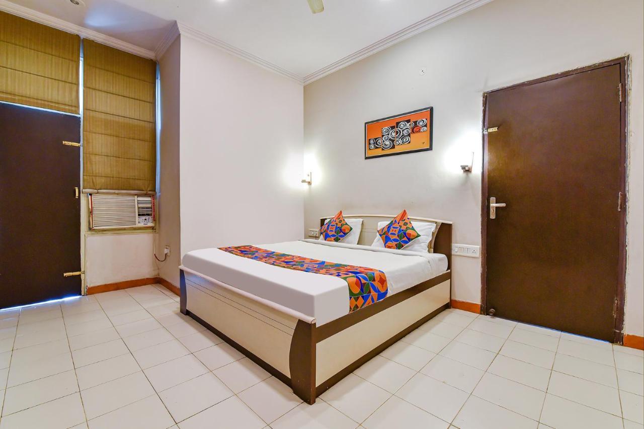 Fabhotel Shri Laxmi Palace Джайпур Екстериор снимка